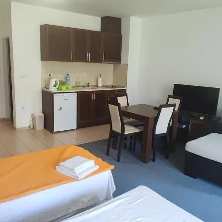 Apartment Marina *